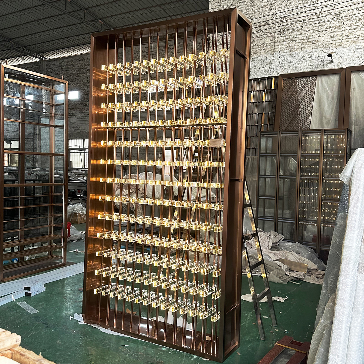 High-End Light Luxury Room Temperature Constant Temperature Wine Cabinet Luminous Acrylic Red Wine Rack Foreign Wine Stainless Steel Red Wine Cabinet Display Cabinet