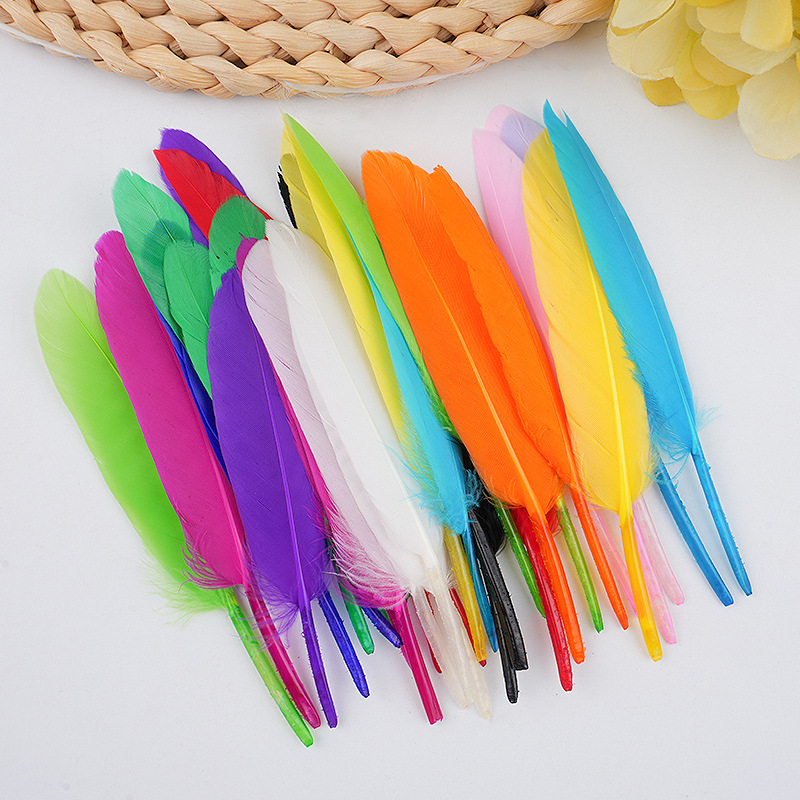 New in Stock Colorful Small Straight Knife Feather Goose Feather Early Education Enlightenment DIY Earrings Hat Cat Toy Decoration Accessories