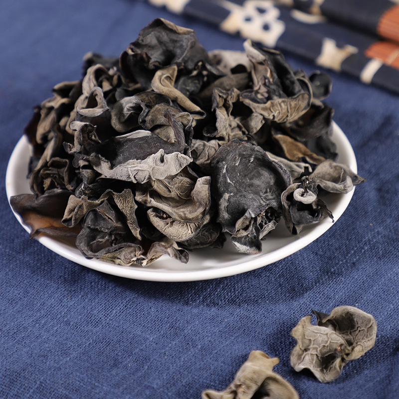 Factory direct Yunnan specialty black fungus cloud ear autumn ear dry goods bulk basswood small fungus north and south dry goods wholesale