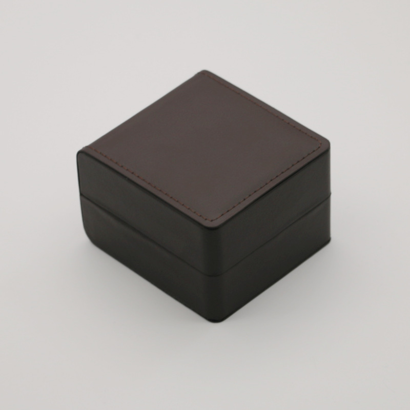 Rounded PU Leather Twisted Watch Box Flip Watch Box Gift Box Cross-border High-end Watch Display Storage Watch Box Bag