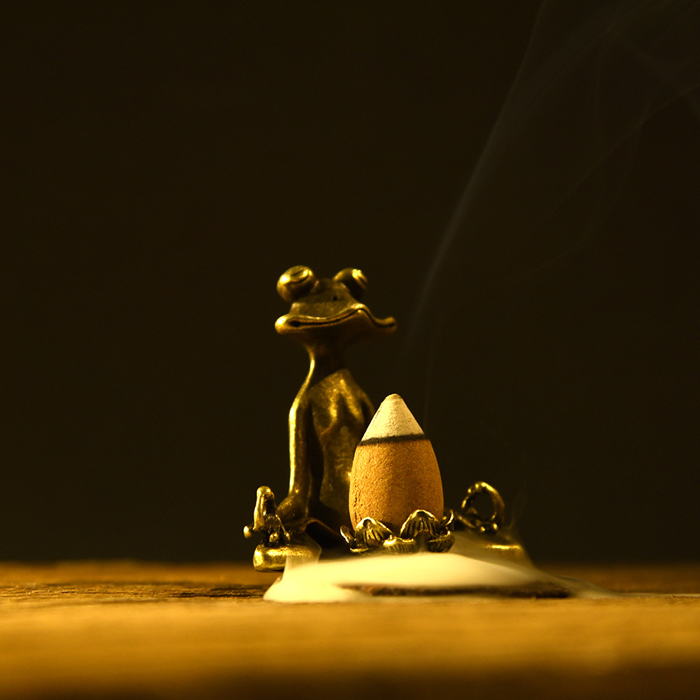 Vintage frog decoration bronze Crafts desk tea pet indoor aromatherapy incense holder incense holder wholesale