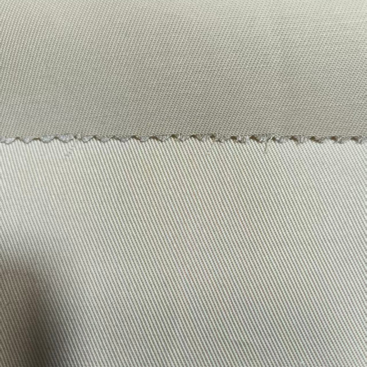 Sand Washed Pure Tencel Twill Fabric 100% Lyocell Tencel Clothing Fabric Regenerated Fiber Fabric