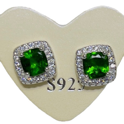 All-Over S925 Silver Inlaid Natural Diopside Earrings Princess Diana Style Square Green Gemstone Crystal Earrings Japan and South Korea