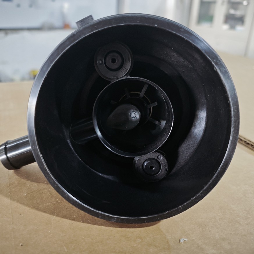 Sinotruk Mc11/13 Man D20D26 202V01804-0002 Oil and Gas Separator Cover Sinotruk Mc11