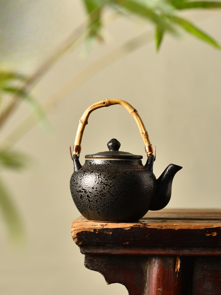 New Chinese-Style Tea Brewing Set with Adjustable Iron Frame Hook, Tea Room Hanging Kettle, Water Boiling Kettle, Charcoal Stove