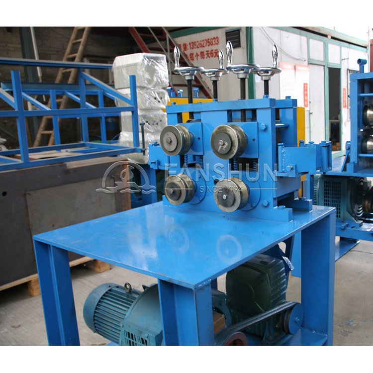Copper rod horizontal continuous casting vertical four-axis lead casting machine brass rod tube hexagonal rod traction machine