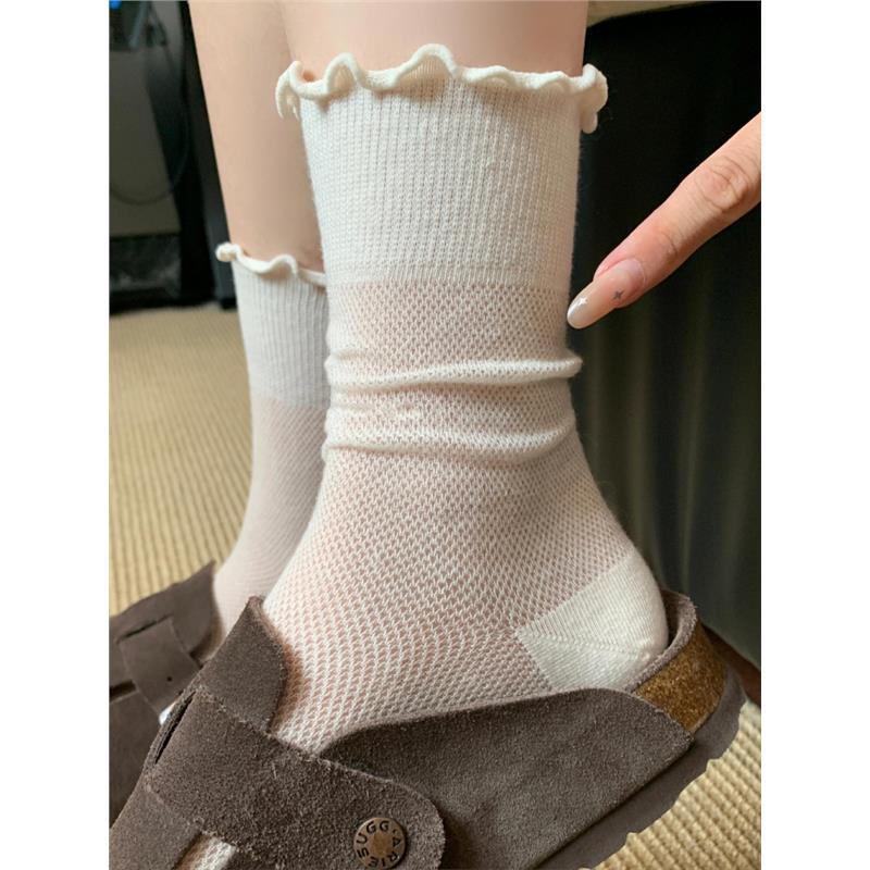 The Little White Socks for Summer Are Here~ Simple and Versatile, Very Sweet! the Mesh Design Is Full of Breathability!