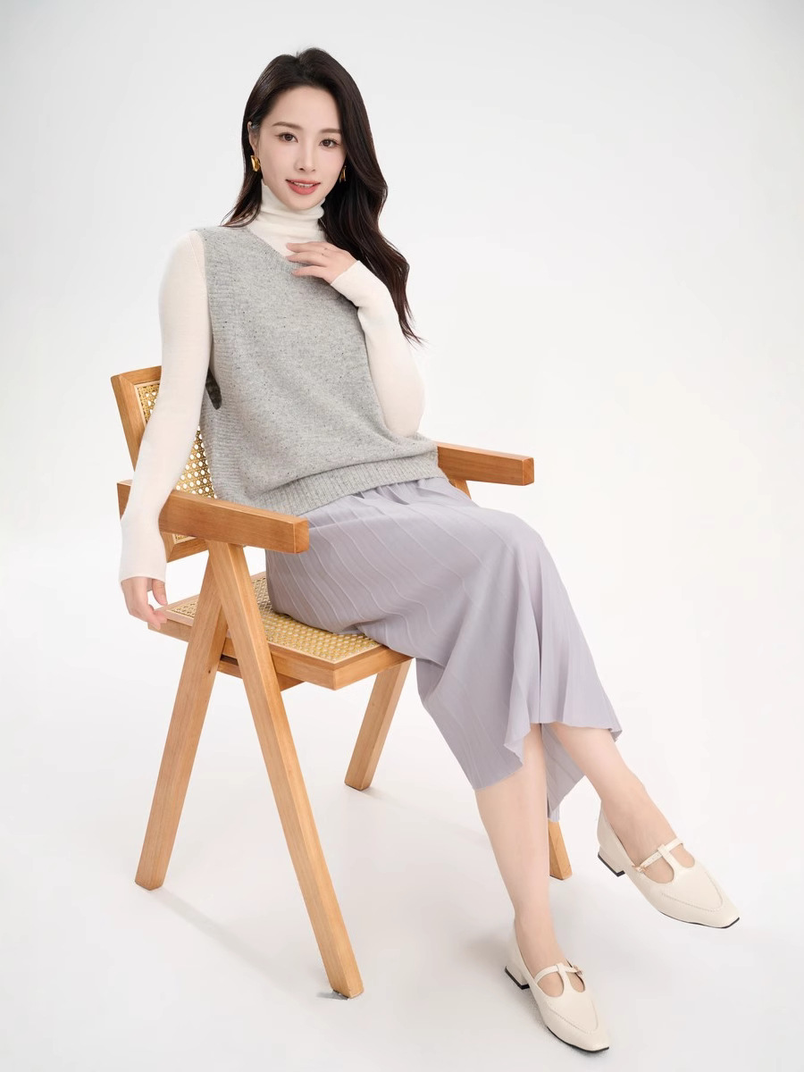 Jigero 100% Wool Vest 2025 Autumn Round Neck Colorful Yarn Knitted Vest Women's Sleeveless Layered 160g Thin Style