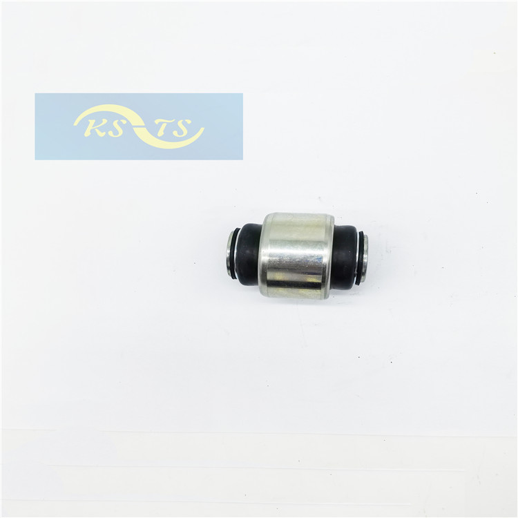 Bb5Z-5B758-B Horn Metal Bushing Rubber Parts Fixed Rubber Sleeve Control Arm Rocker Bushing