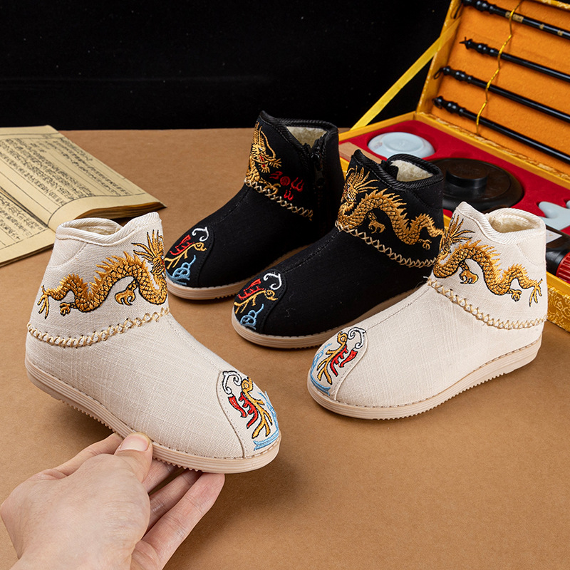 Year of the Dragon New Han Dynasty Boots Boys Han Dynasty Shoes Ancient Costume Children's Embroidered Shoes Winter Velvet Horse Face Skirt Cloth Shoes