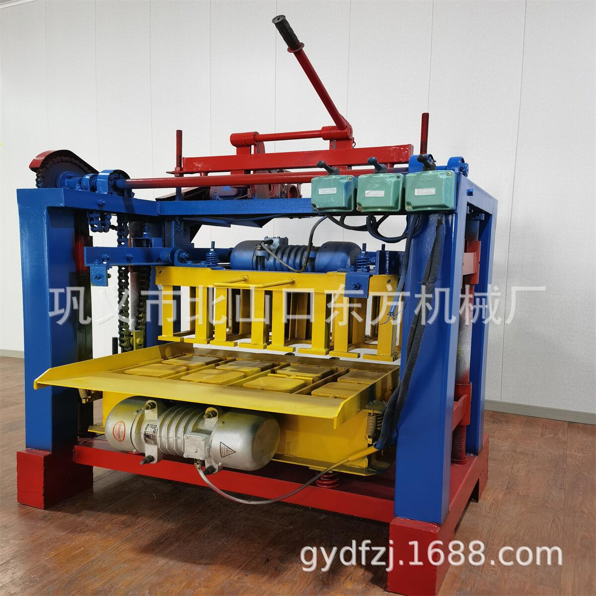 Fully Automatic No-Burning Cement Brick Making Machine Mobile Small Hollow Paving Block Forming Machine Brick Making Machinery