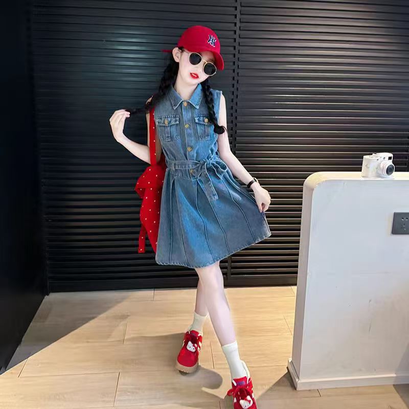 Girls' Denim Dress Fashionable Sleeveless 2024 Summer New Korean Style Children's Lapel Waist Vest for Baby dress