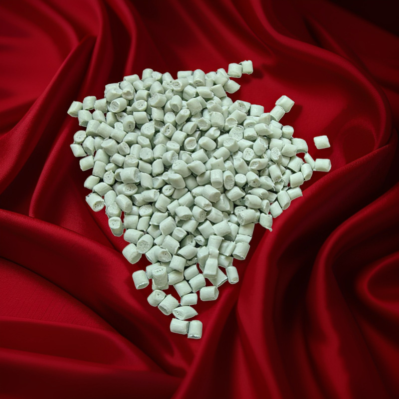 Weihai Manufacturers Supply Gray-White Pp Recycled Plastic Granules for Injection Molding, Welding Wire Spools, Turnover Boxes, Casters, and Paint Buckets