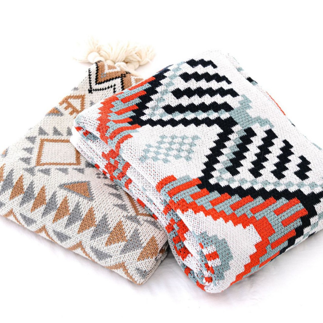 Nordic style office nap air conditioning blanket knitted blanket leg blanket spring and summer shawl cloak