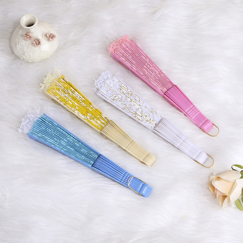 Factory white rose lace fan plastic folding fan wedding decoration fan Chinese style dance fan lace fan