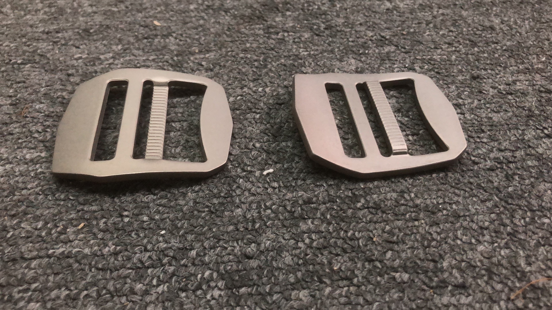 Pure titanium belt buckle titanium alloy belt buckle Buckle Titanium alloy belt buckle tactical waist buckle