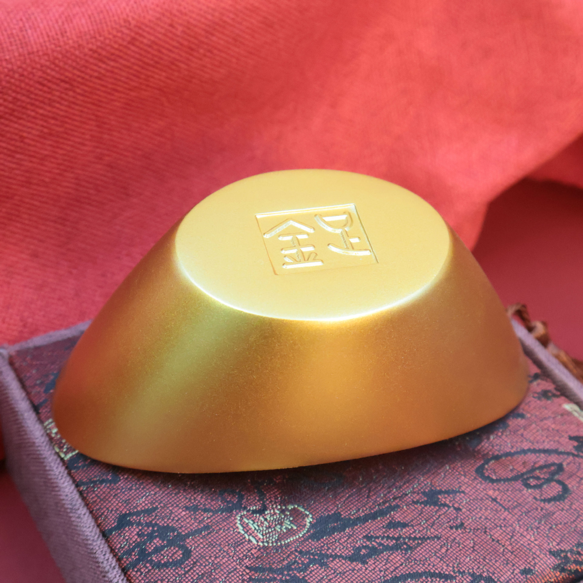 Brass Solid Sand Gold Copper Ingot Ornaments God of Wealth Living Room Cornucopia Decoration to Attract Wealth and Good Fortune Opening Housewarming Gift