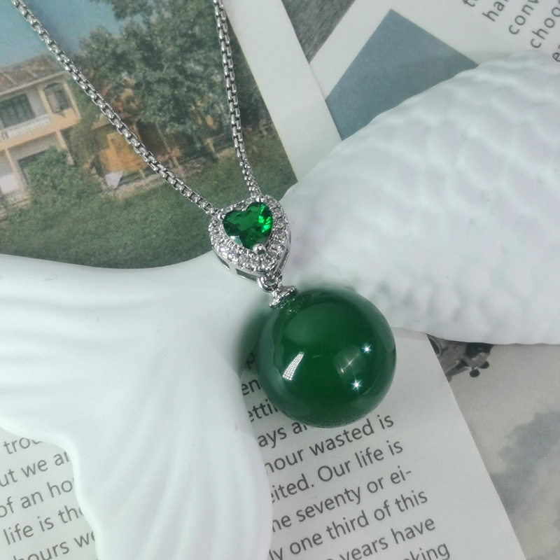 high quality round natural green chalcedony earrings Joker classic green chalcedony earrings factory wholesale fashion new