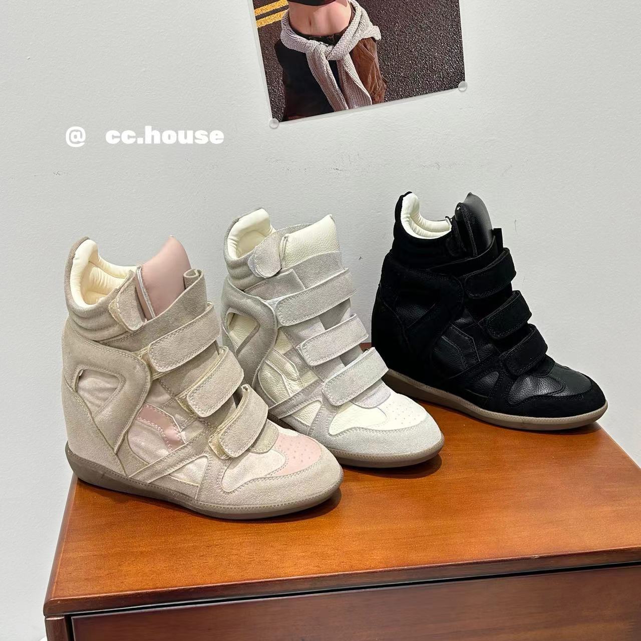 Новые туфли с увеличением высоты для женщин 2025 года, высокие цветные плоские туфли, универсальные кроссовки на липучках