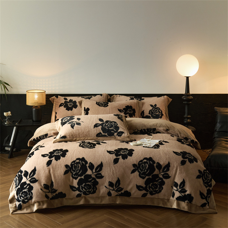 New Autumn and Winter Milk Velvet Four-Piece Printed Thickeneded Warm Bedding Factory Now Available Anti-Static Washable
