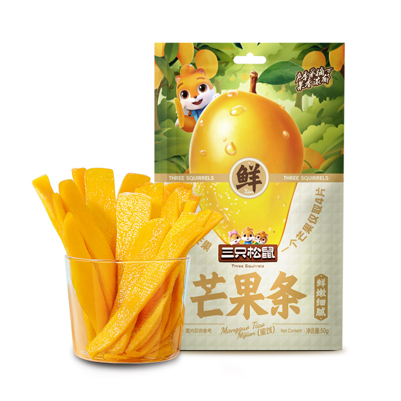 Three squirrels mango strips are packed with 50g appetizing snacks and candied fruits