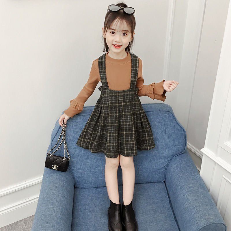 Girls' Spring and Autumn Outfit Set, Korean-Style Woolen Vest Dress, Stylish Base Shirt, and Suspender Skirt Two-Piece Set for Children