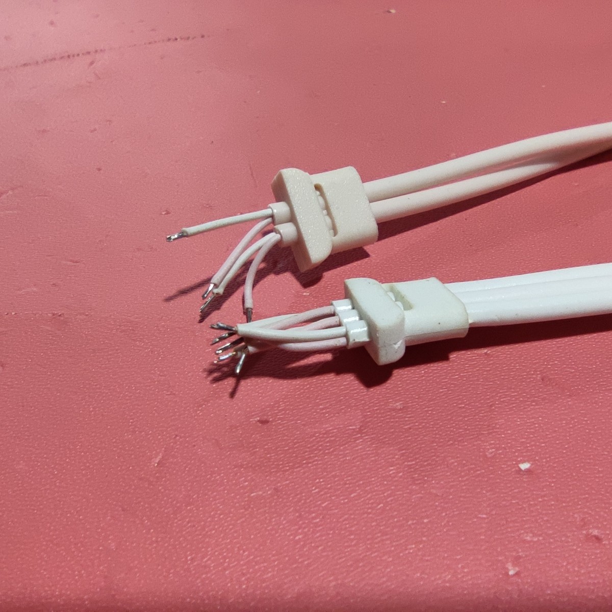 Single-Head USB to Stripping and Tin-Plated Charging Cable Suitable for Sex Toys, Multiple Vibrator Power Cords