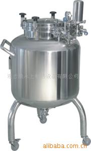 Поставка мобильного поворотного бочки, нержавеющая сталь мобильный бак, мобильный резервуар, стерилизационный бак, портативный бак пищевого назначения