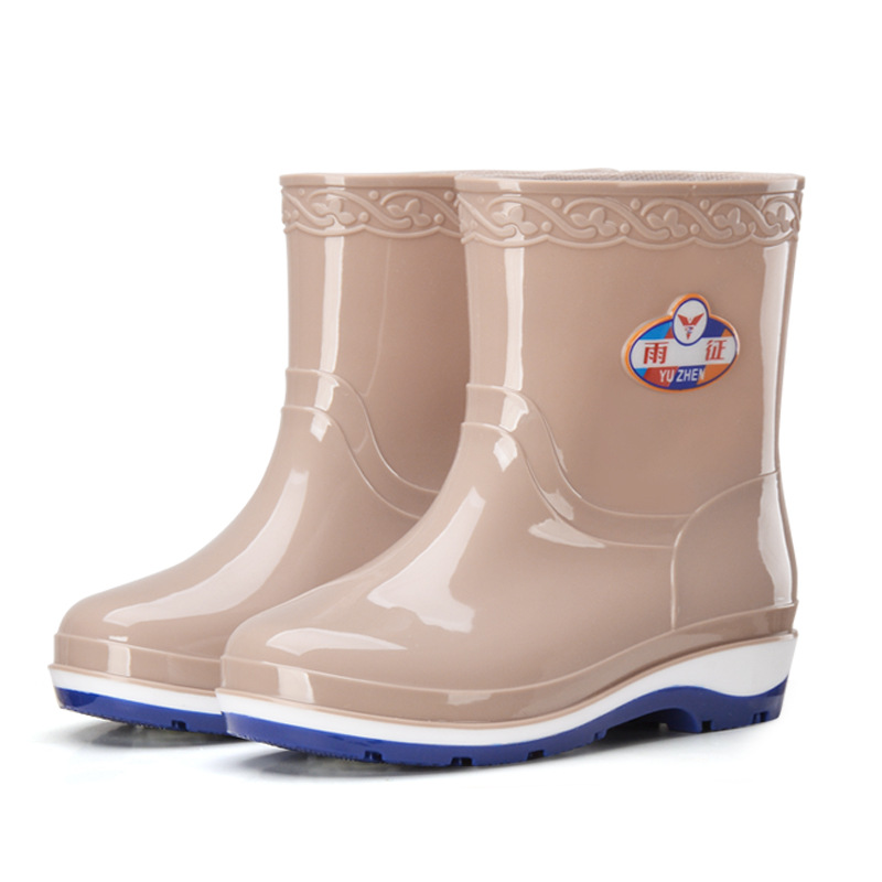 Rain Boots Rain Boots Rubber Boots Labor Safety Shoes Women's Kitchen Car Wash Middle Tube Low Heel Shoes Adult Outdoor Thickened Solid Color Spring and Autumn