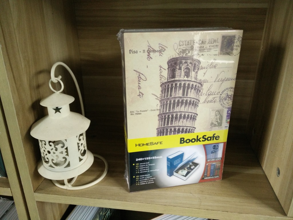 Medium Simulation Book Password Lock Safe Key Color Storage Box Cash Box Protective Safe Box