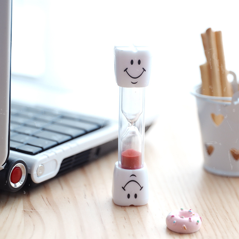 Cartoon Brushing Timing Hourglass Drop-proof Children's Creative Self-discipline Three Minute Timer Ornament Toys Wholesale Gift