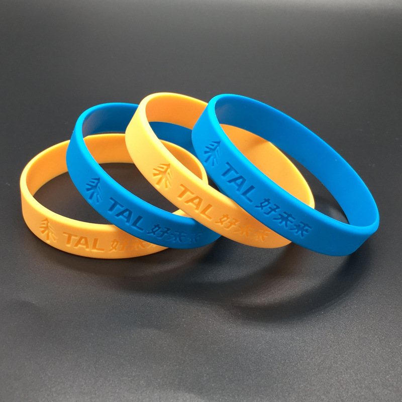 Factory direct bracelet printing lettering fashion luminous personality hand ring design logo multi-color silicone bracelet