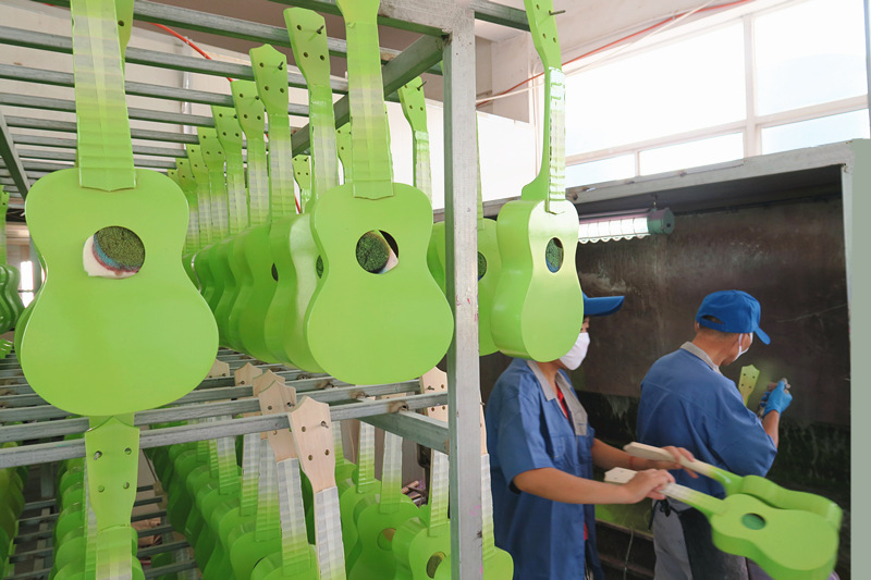 Cross-Border Export 21inch 23inch Beginner's Entry-Level All-Wooden Colorful Ukulele Wholesale Four-String Small Guitar