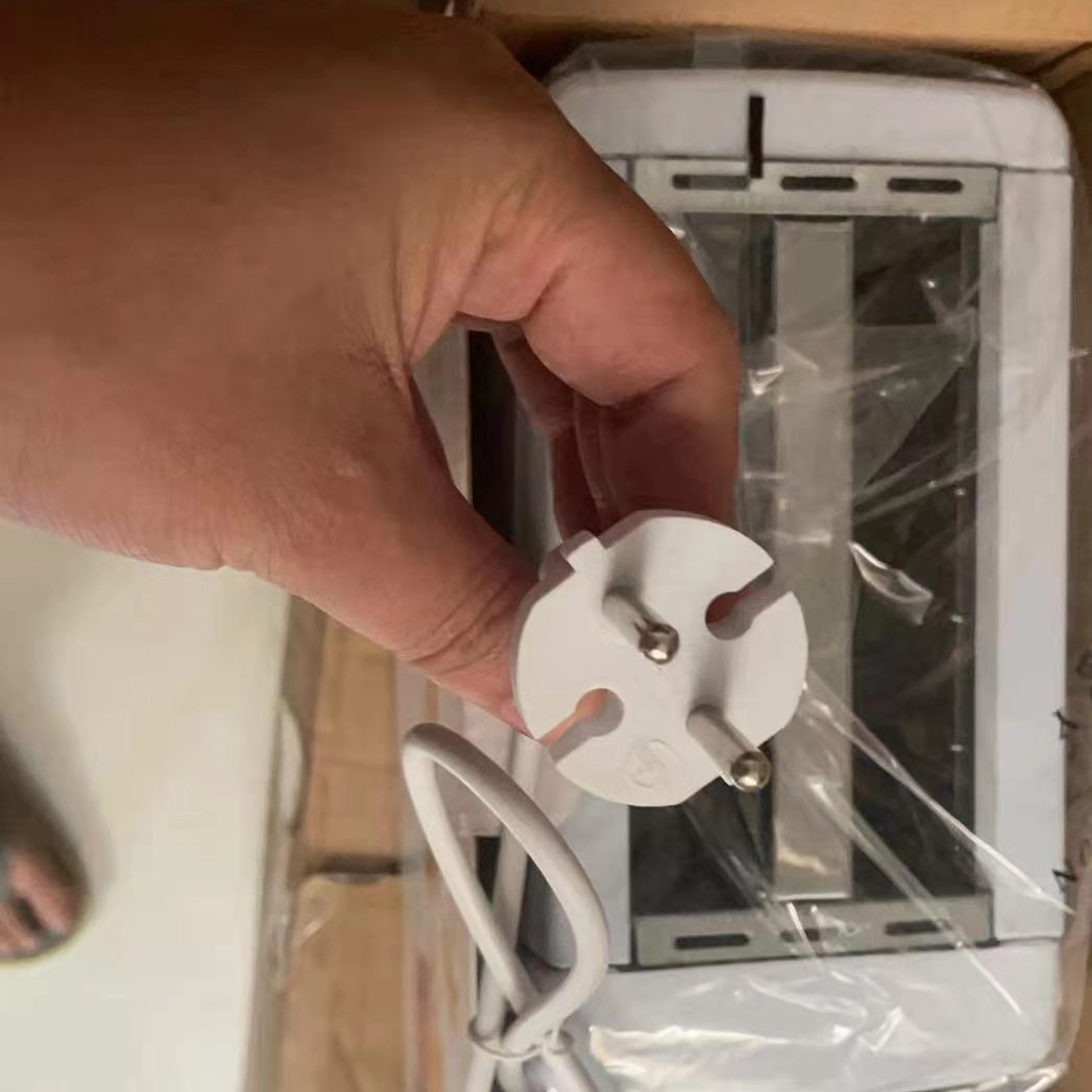 Toaster toaster household automatic sandwich machine breakfast machine spit driver factory wholesale foreign trade gifts