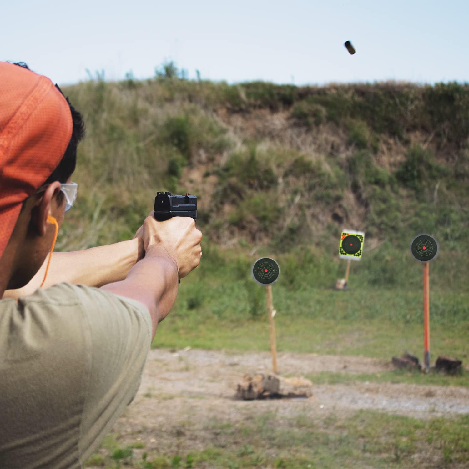 Amazon hot fluorescent green gun shooting target shooting stickers self-adhesive bow and arrow dart aiming stickers