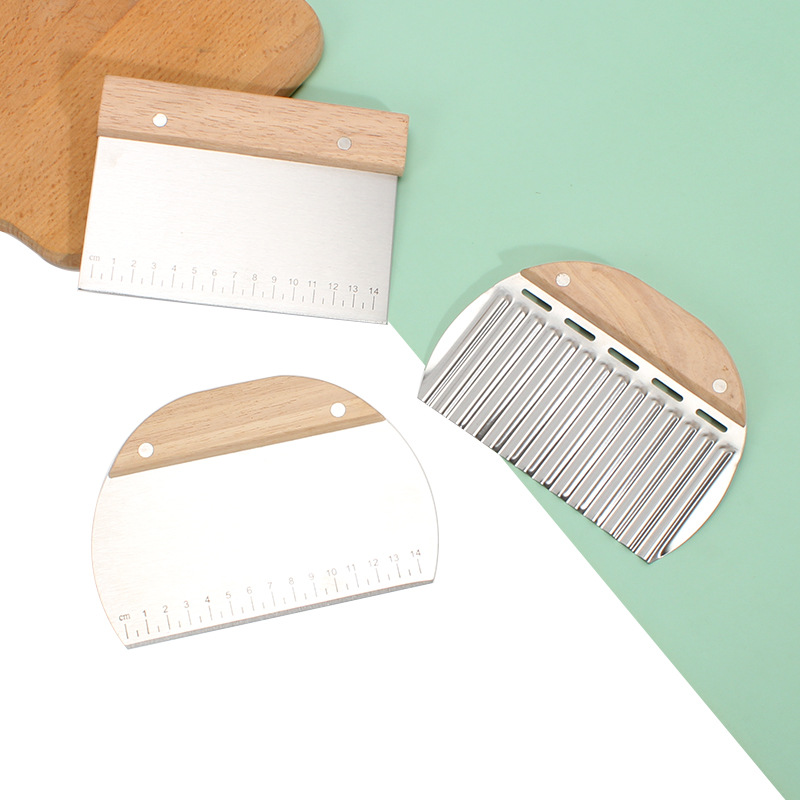 Oak handle stainless steel slicing knife spike potato cutting baking scraper flour cutting potato corrugated slicing knife