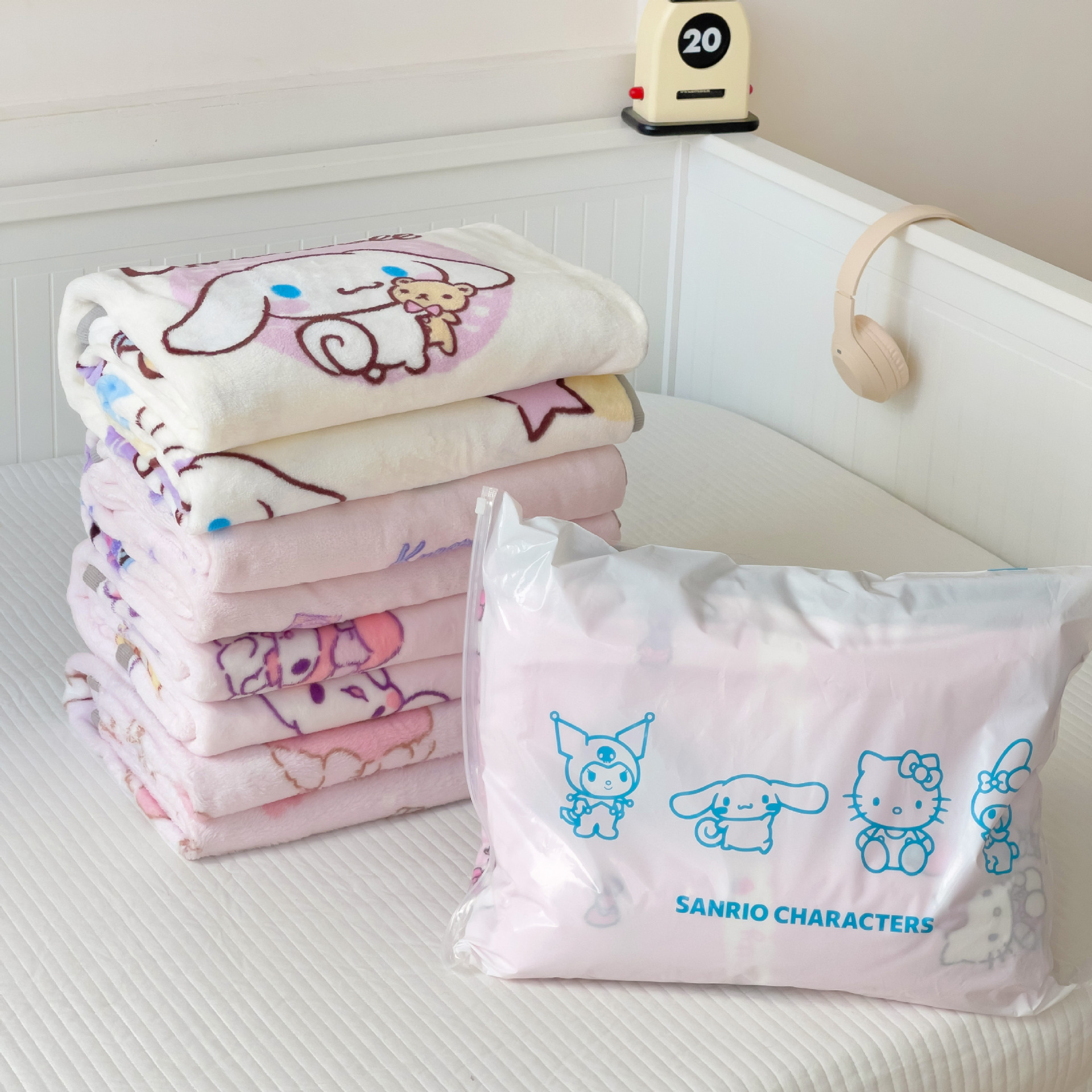 Cartoon Sanrio Children's Blanket Thickened Milk Fleece Casual Blanket Baby Fleece Blanket Student Kindergarten Lunch Break Blanket