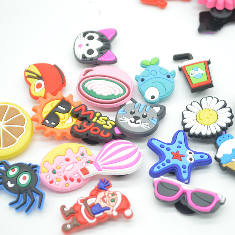 Shoe Buckles, Crocs Accessories, Shoe Flowers, Pvc Soft Glue DIY Accessories, New Cartoon Decorative Buckles, Crocs Shoe Buckles, Shoe Flowers