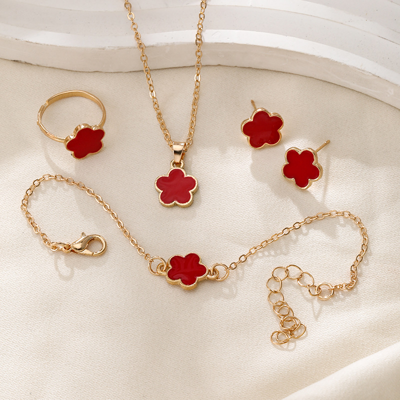 K-Style of the New Five-Leaf Clover Jewelry Set for Women Simple Petal Necklace Five-Leaf Flower Bracelet Ring Earrings 4-Piece Set