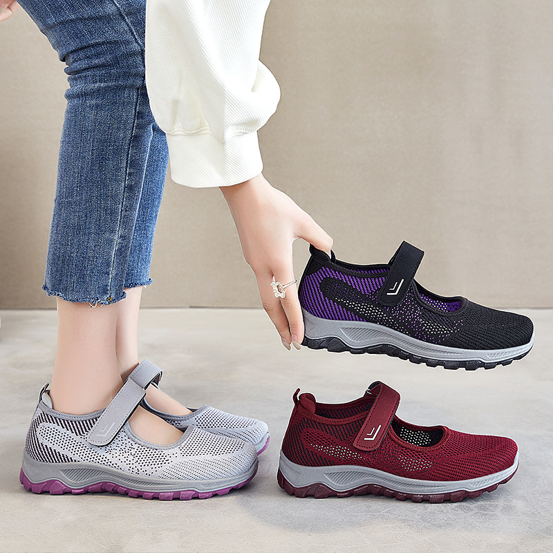 Mom's Shoes 2026 New Style Casual Versatile Breathable Single Shoes Manufacturer Tiktok Dropshipping Velcro Soft-Soled Walking Shoes for Women