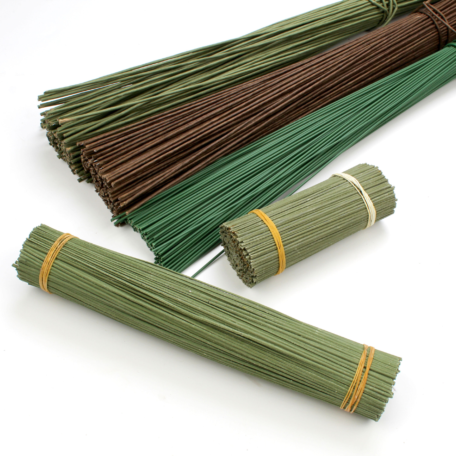 Floral Wire Assortment: Floral Stems, Paper-Coated and Plastic-Coated Thick and Thin Wires for DIY Handmade Wire Mesh Bouquets and Artificial Flowers