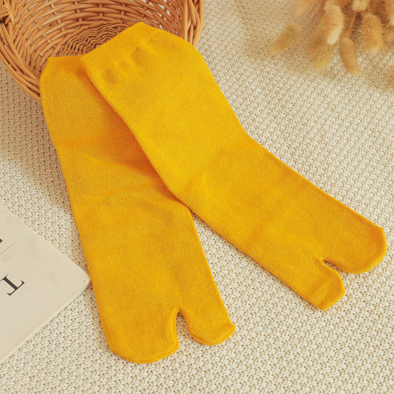 Two-Toe Socks Japanese Clog Socks Candy Foot Socks Two-Toe Split Toe Mid-Calf Socks Unisex Cotton Solid Color Socks Cotton Socks